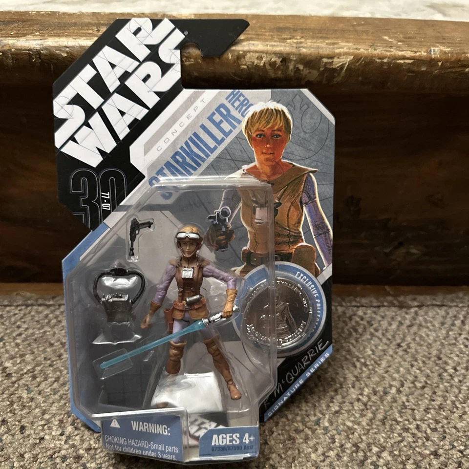 Figura de acción Hasbro Star Wars 30 aniversario Starkiller Hero (#37) 3,75" 2007 Foto 1 de 4