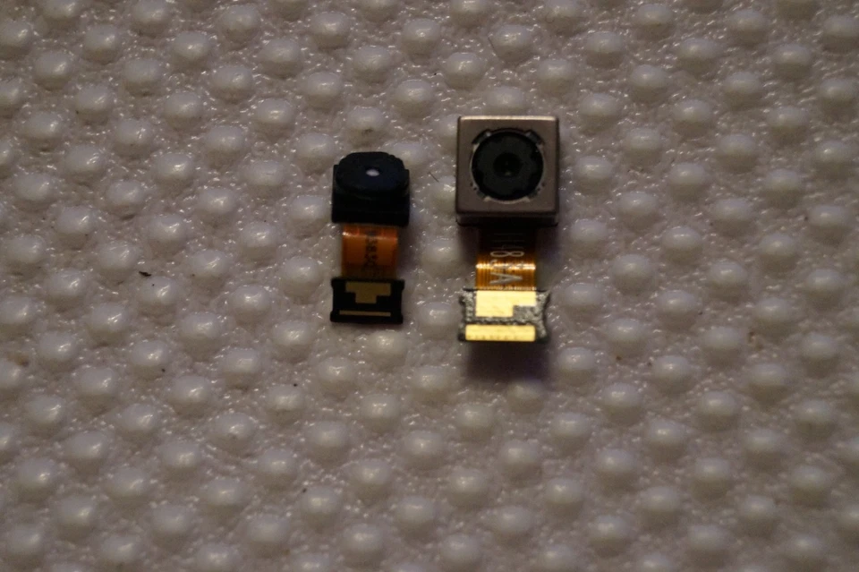 CÂMERA WEBCAM FRONTAL E TRASEIRA GENUÍNA PARA TABLET LG G PAD 8.0 V480 - Imagem 1 de 2