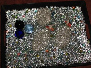 Lot of 16+ Pounds lbs Transparent clear Glass  Marbles ~3 big ones others Mcnair - Picture 1 of 9