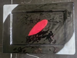 LARGE RESIN SERVING TRAY HANDMADE RED BLACK AND WHITE  ART DECO ONE OF A KIND - Picture 1 of 6