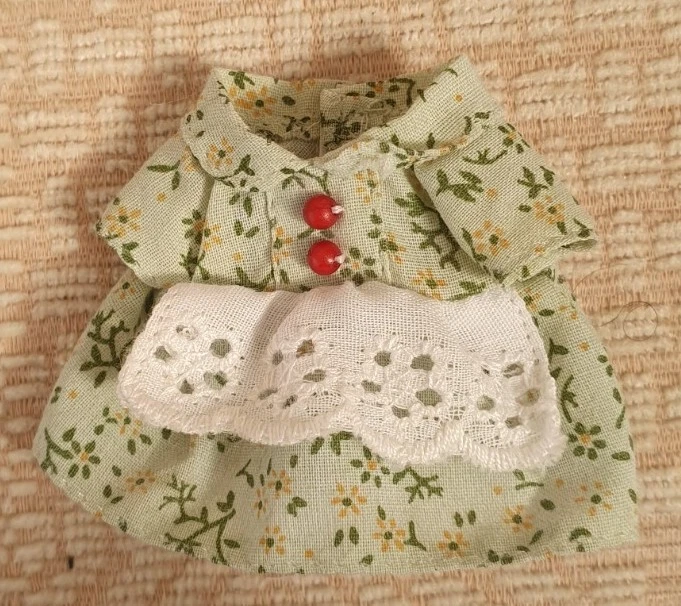 Sylvanian Families sheep mother's adult's dress original clothes - Image 1 of 1
