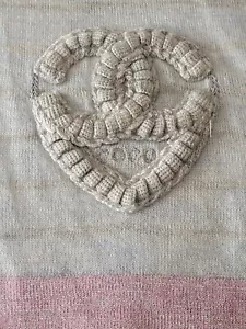 AUTH. 09C CHANEL SLEEVELESS CASHMERE BLEND CC LOGO PINK/GREY TOP SWEATER 36 - Picture 1 of 13