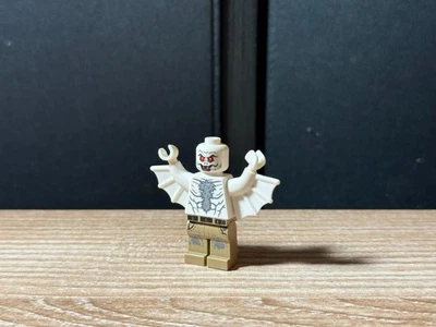 LEGO DC SUPER HEROES Man-Bat Rebirth Minifigure No Hair - Image 1 of 2