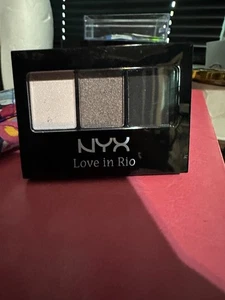 NYX Love in Rio Eyeshadow Trio No tan Lines Allowed - Picture 1 of 2