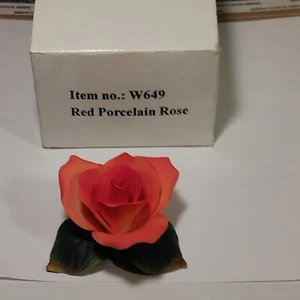 Red Porcelain Rose New In Box W649 - Picture 1 of 9