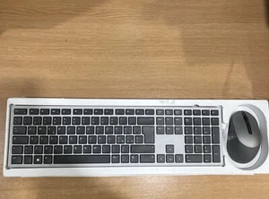 Dell Genuine Wireless German Keyboard Only KM7321WGY QUERTZ ✅ STOCK- Battery - Picture 1 of 4