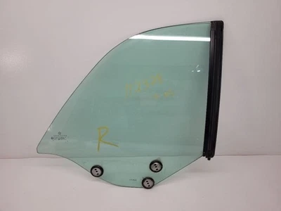 05-08 CHRYSLER PT CRUISER Passenger Right RH Quarter Glass Convertible 05067226A Foto 1 de 4