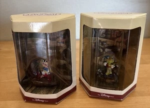 2 Disney Tiny Kingdom Pinocchio & Jiminy Cricket 1940 Miniature Figures - Picture 1 of 10
