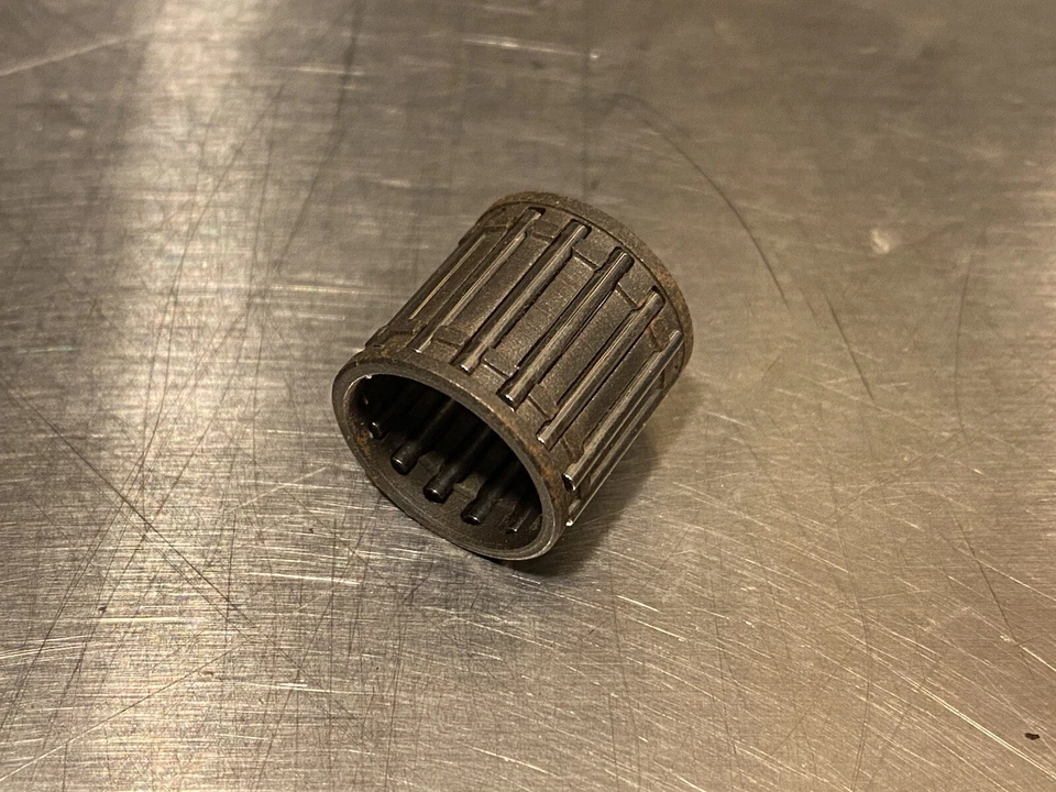 Nuevo de Lote Original 1975 1976 Suzuki RE5 embrague de arranque engranaje de ralentí rodamiento de rodillos 14x17x1 Foto 1 de 1