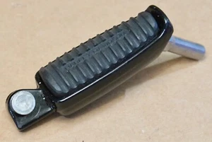 Reposacabezas derecho original Harley Footsrest right Sportster y V-Rod - Imagen 1 de 3