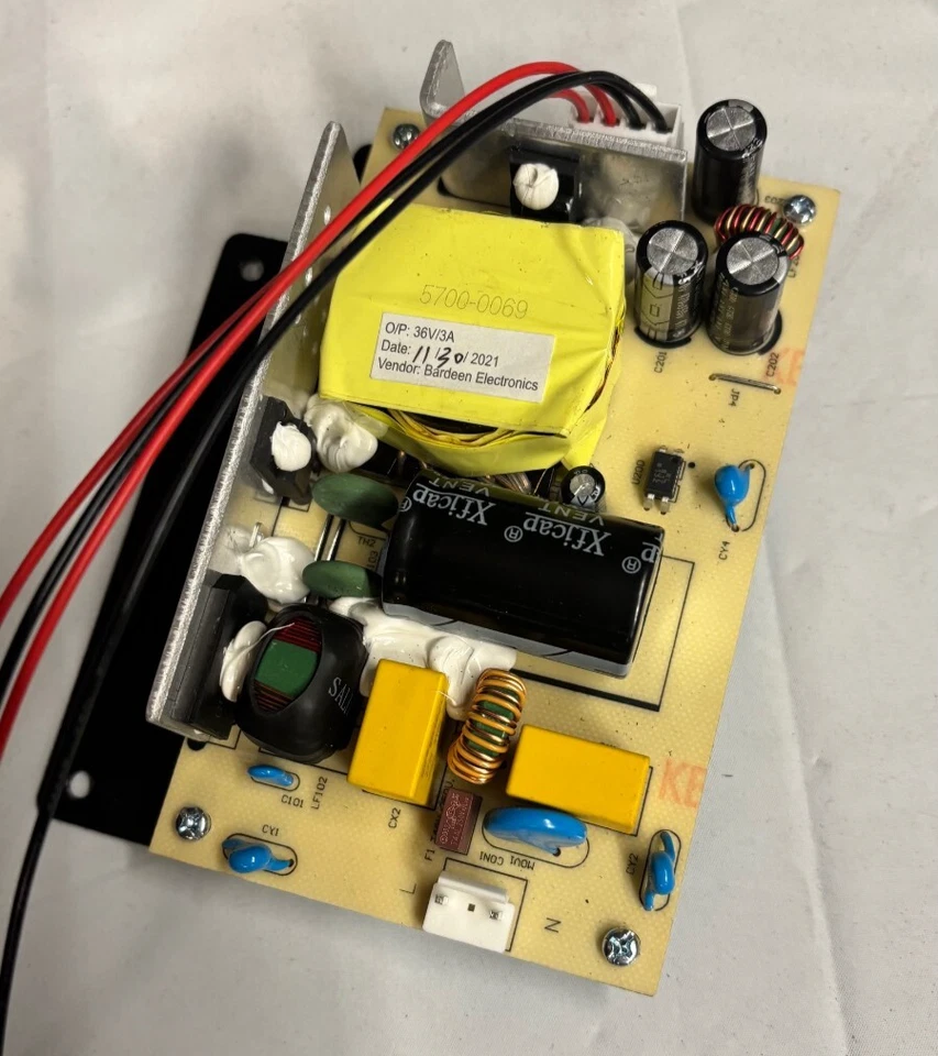 Fuente de alimentación NordicTrack PN424108 Foto 1 de 1