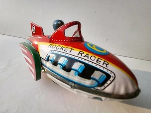Tin Toy 1960's Red China MF 735 space friction toy 20 cm long ROCKET RACER mint! - Foto 1 di 12