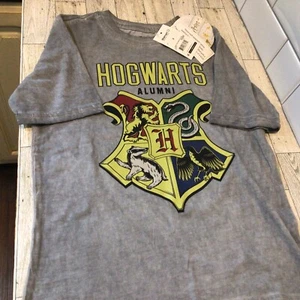 Harry Potter Wizarding World Boy's Hogwarts Alumni Crest T-Shirt Gray Size 8 - Picture 1 of 7