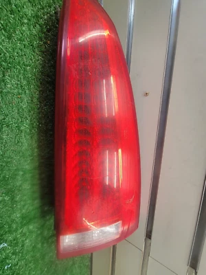 🔥06-11 LUZ TRASERA CADILLAC DTS GM montaje lateral derecho pasajero de fábrica cromado Foto 1 de 4