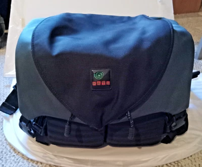 Bolsa para cámara KATA, ¡más extras! Foto 1 de 4