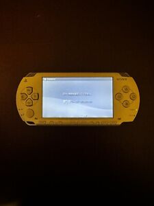 Sony PlayStation Portable 1000 - Gold - Working