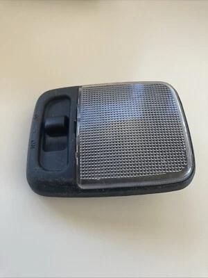 Потолочный светильник на крышу для салона грузового автомобиля Nissan NV2500 2019 года - Изображение 1 из 4