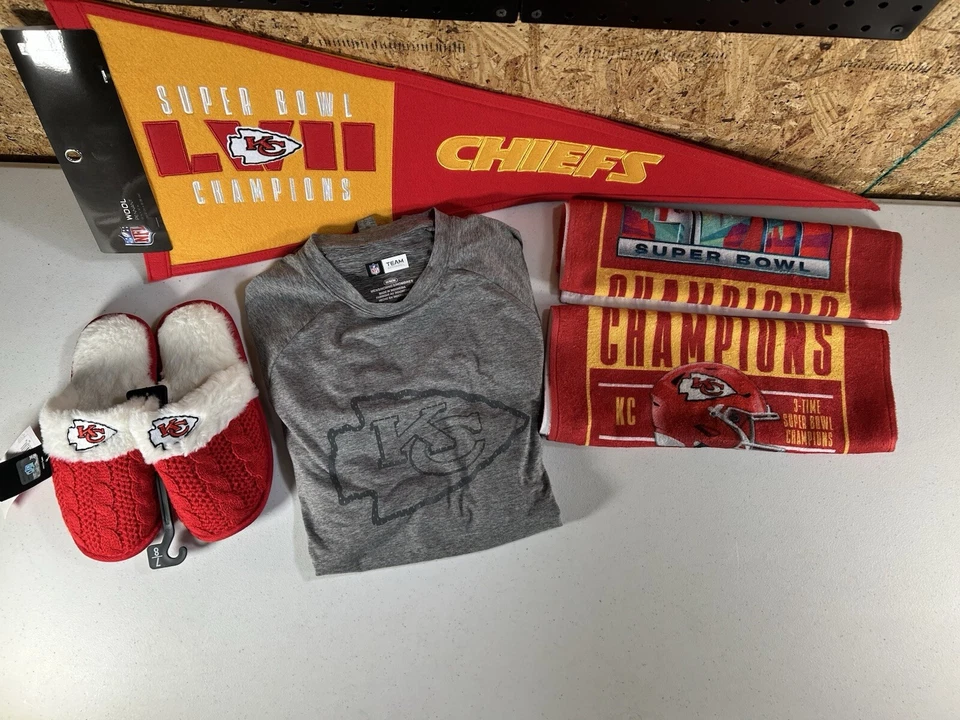 Kansas City Chiefs Banderín, Toalla de Rally, Damas Zapatillas 7/8 Camisa Hombre Talla Med” Foto 1 de 4