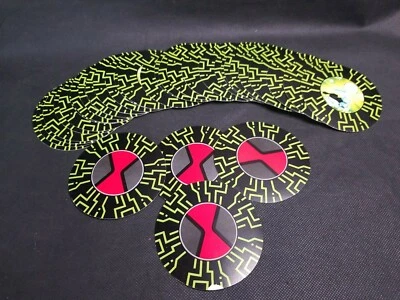 Juego de mesa Ben 10 Aliens vs Villains pieza de repuesto 34 tarjetas de mal funcionamiento ** Foto 1 de 3