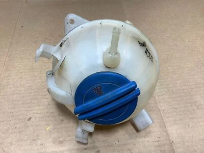 Volkswagen Rabbit 2007 radiador refrigerante refrigeración desbordamiento depósito botella OEM+ Foto 1 de 4