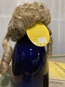 Kemper Doll Wig DAPHNE Size 14-15 Blonde Wavy Curly Long Full Cap Restyle NIB - Picture 1 of 3
