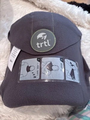 Almohada de viaje TRTL gris con estuche de transporte nueva con etiquetas Foto 1 de 4