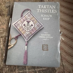 Textile Heritage Tartan Thistles Scissor Keep Counted Cross Stitch Kit - Picture 1 of 3