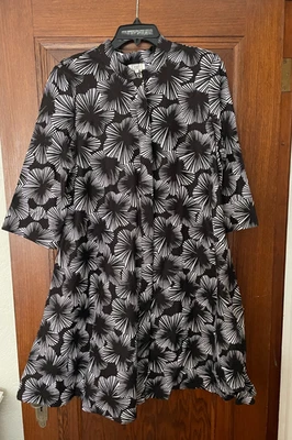 Zuri Kenya Dress Women, Size Medium, Black White Floral Cotton, New With Tags - Image 1 of 4