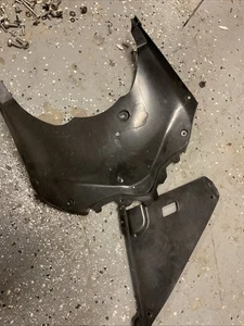 2022 SUZUKI HAYABUSA OEM LOWER FRONT UPPER INNER HEADLIGHT COWL FAIRING - Bild 1 von 3