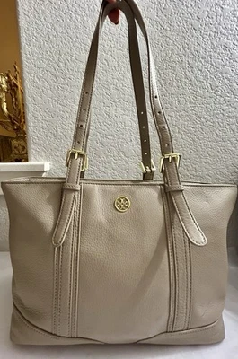 Bolso de hombro Tory Burch Landon de cuero granulado beige Foto 1 de 4