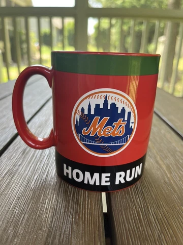 New York Mets Home Run Apple Mug The 7 Line Cover