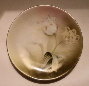 RS PRUSSIA Germany Small Plate WHITE TULIP 1920s - Picture 1 of 2