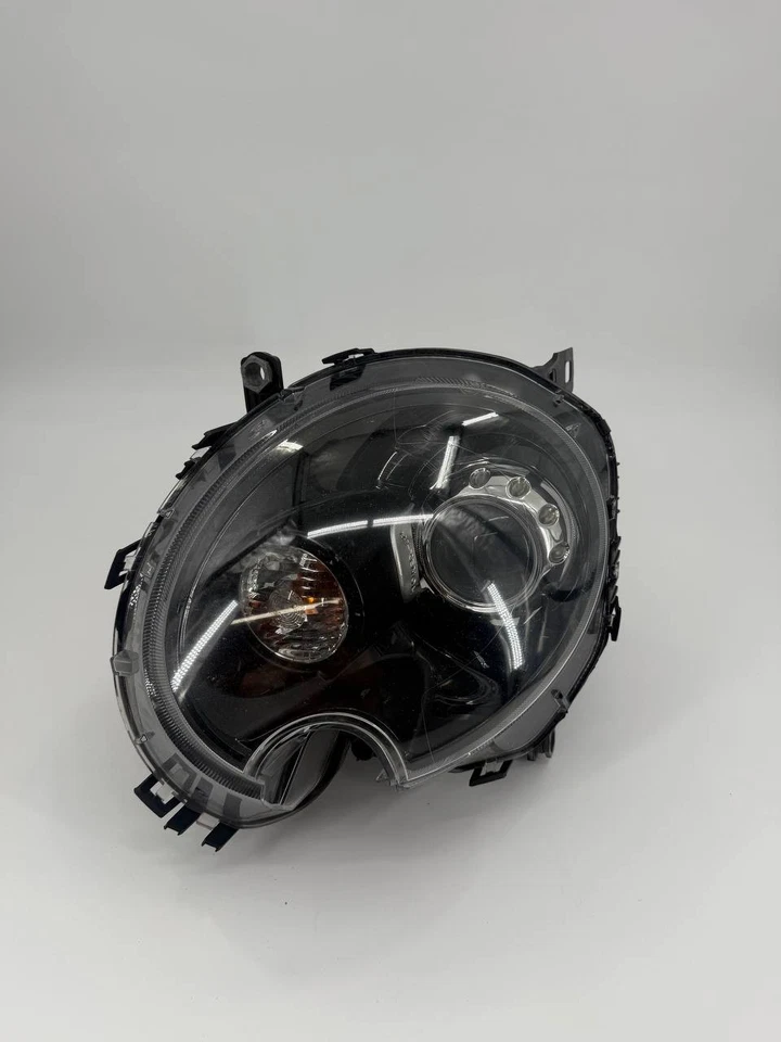 2014-2017 MINI COOPER F55/F56 OEM BI-XENÓN FARO DELANTERO IZQUIERDO LADO DEL CONDUCTOR Foto 1 de 4