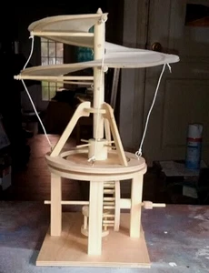EIN FUNKTIONIERENDER HUBSCHRAUBER LEONARDO da VINCI AUS DEM 15. JAHRHUNDERT. - Bild 1 von 3
