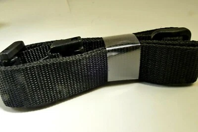 2.5cm wide neck shoulder strap for camera case with plastic swivel clip - Image 1 of 4