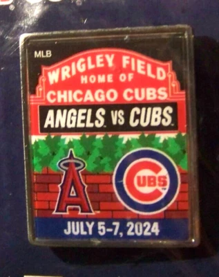 2024 LA Los Angeles Angels Chicago Cubs pin Wrigley Field NY MLB c45972 - Image 1 of 4