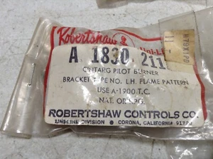 Robertshaw A-1830-211 Pilot Burner Unit Kit Ignitor Thermocouple - Picture 1 of 1
