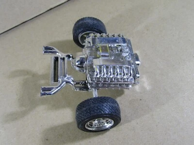 511V Teil Ersatz- Motor 12 Zylinder Kolbenbolzen + 2 Räder Rear Spielzeug - Bild 1 von 4