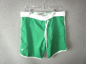 THE CHIVE MEN'S BOARD SHORTS GREEN WHITE SIZE 34 2-WAY STRETCH USED POLYESTER - Picture 1 of 4