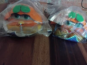 McDonalds Happy Meal Toy -Shelby & Furby 2001 - Orange Shelby x2 - New & Sealed - Bild 1 von 4