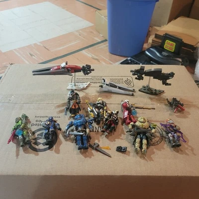 Destiny Mega Construx Lote de 10 Figuras con Armas Caído Capitán Cazador de Oro Foto 1 de 4