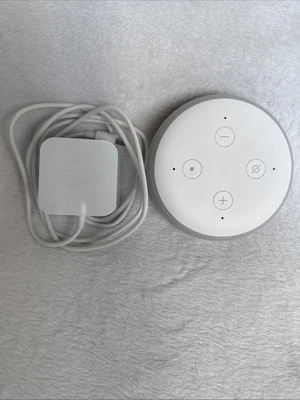 Amazon C78MP8 White Echo Dot 3rd Gen Speaker Used w/ Power Supply - Image 1 of 4
