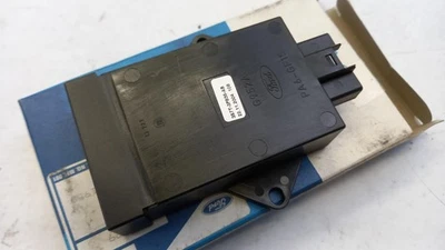 Centralina originale Ford Mondeo III 1320529 - Immagine 1 di 2