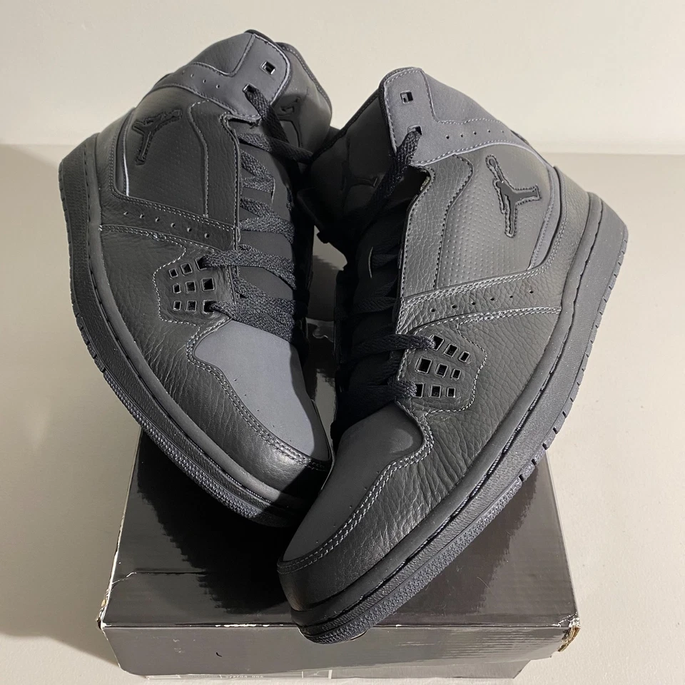 Talla 12.5 - Nike Jordan 1 Flight Mid Negro 372704-006 ¡Nuevo! ¡Envío rápido! Foto 1 de 4