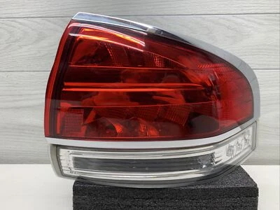LINCOLN MKX 2011-2015 CUARTO LADO PASAJERO DERECHO LED LUZ TRASERA LÁMPARA OEM Foto 1 de 4