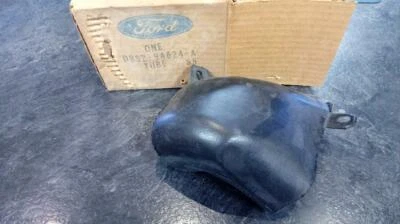 Tubo de admisión de filtro de aire Ford Thunderbird 1978 D8SZ-9A624-A nuevo en stock Foto 1 de 3