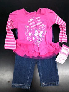 Girls Young Hearts 2pc Pink w/ Butterflies Set Size 12 Months - 24 Months - Picture 1 of 6