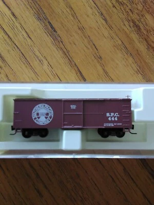 Micro-Trains Nn3 MTL 15102 Southern Pacific 30' Box Car #444 - Image 1 of 4