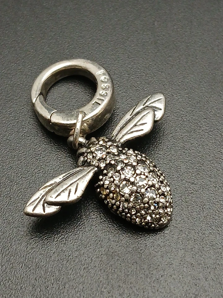 FOSSIL Vintage Tono Plata Pavé Gris Cristales Diseño Abeja Pulsera Dije Foto 1 de 4