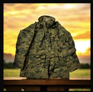 Apex Parka, Men’s Size Small,  Gore Seam,  Waterproof, With Hood. Digital Camo. - Picture 1 of 14